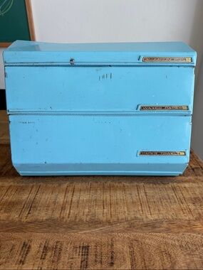 Vintage Blue Metal organizer